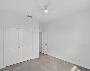 4025 Westwood Fields Loop - Photo Thumbnail 34