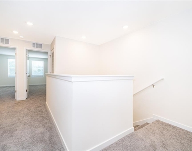 4391 Hazel Street - Photo Thumbnail 13