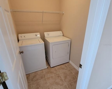 2223 Seven Oaks Drive - Photo Thumbnail 17