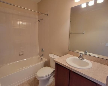 2223 Seven Oaks Drive - Photo Thumbnail 16