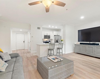 516 Water Street - Photo Thumbnail 9