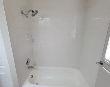 23 Louisiana Avenue - Photo Thumbnail 13