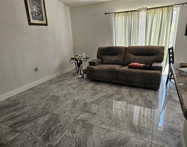 557 Eagle Court - Photo Thumbnail 15