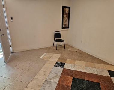 557 Eagle Court - Photo Thumbnail 6