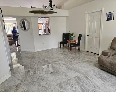 557 Eagle Court - Photo Thumbnail 22