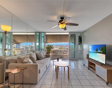 14 Calle Marseilles - Photo Thumbnail 15
