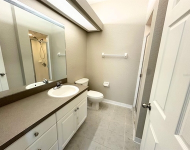 1005 Eagle Pond Drive - Photo Thumbnail 14