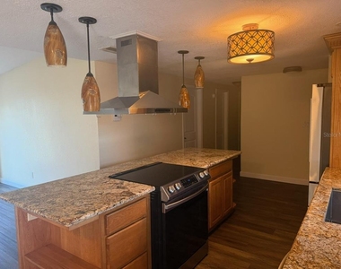 11595 Se 129th Place - Photo Thumbnail 3