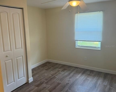 11595 Se 129th Place - Photo Thumbnail 7