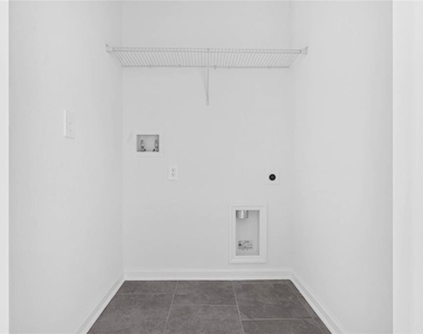 2788 Pierr Street - Photo Thumbnail 19