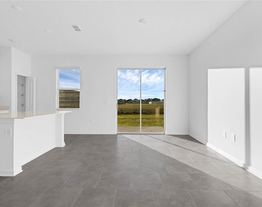 2788 Pierr Street - Photo Thumbnail 7