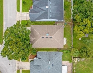 3521 Moss Pointe Place - Photo Thumbnail 29
