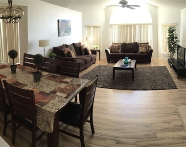 2480 Sweetwater Club Circle - Photo Thumbnail 3