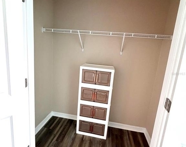 2463 Midnight Pearl Drive - Photo Thumbnail 18