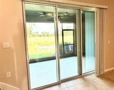 2463 Midnight Pearl Drive - Photo Thumbnail 6