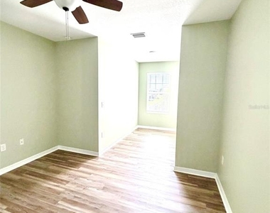 2463 Midnight Pearl Drive - Photo Thumbnail 9