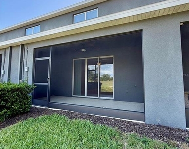 2463 Midnight Pearl Drive - Photo Thumbnail 5