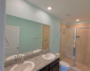 2463 Midnight Pearl Drive - Photo Thumbnail 14