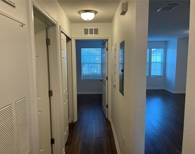 295 Flower Lane - Photo Thumbnail 7