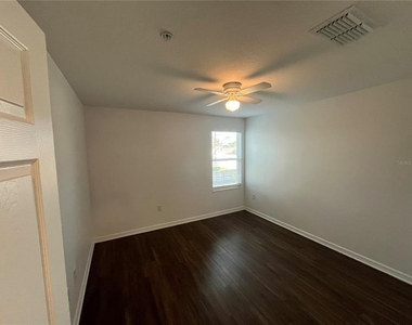 295 Flower Lane - Photo Thumbnail 9