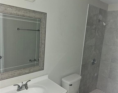 1013 Beecher Street - Photo Thumbnail 5
