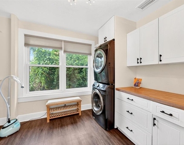 1099 Grove Avenue - Photo Thumbnail 52