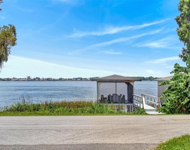 1099 Grove Avenue - Photo Thumbnail 64