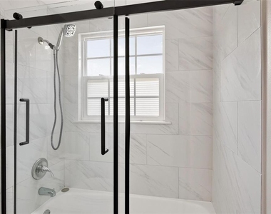 1099 Grove Avenue - Photo Thumbnail 46