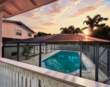 1099 Grove Avenue - Photo Thumbnail 64