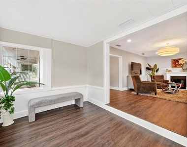 1099 Grove Avenue - Photo Thumbnail 30