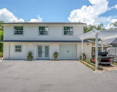 1099 Grove Avenue - Photo Thumbnail 27