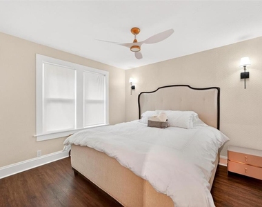 1099 Grove Avenue - Photo Thumbnail 46