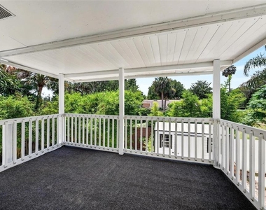 1099 Grove Avenue - Photo Thumbnail 32
