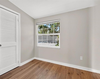 1099 Grove Avenue - Photo Thumbnail 43
