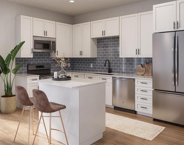 2252 Kendrick Circle - Photo Thumbnail 11
