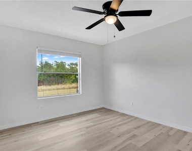 4100 Pershing Pointe Place - Photo Thumbnail 13