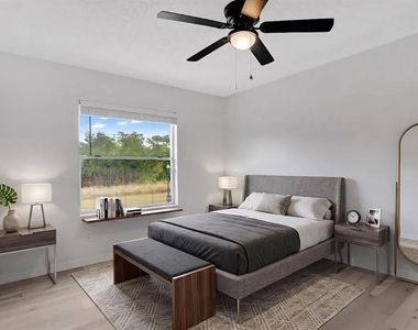 4100 Pershing Pointe Place - Photo Thumbnail 12