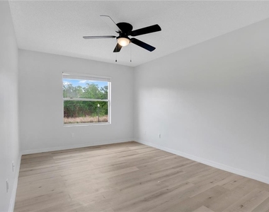 4100 Pershing Pointe Place - Photo Thumbnail 18