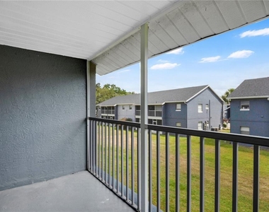 4100 Pershing Pointe Place - Photo Thumbnail 21