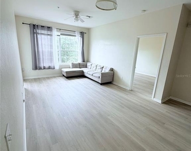 6214 Stevenson Drive - Photo Thumbnail 10