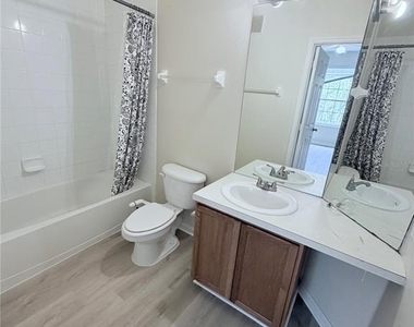6214 Stevenson Drive - Photo Thumbnail 13