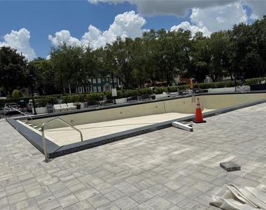 400 E Colonial Drive - Photo Thumbnail 31