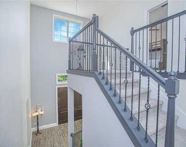 10846 Mobberley Circle - Photo Thumbnail 4