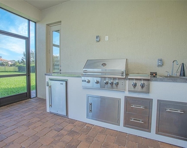 10846 Mobberley Circle - Photo Thumbnail 34