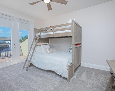 10846 Mobberley Circle - Photo Thumbnail 18