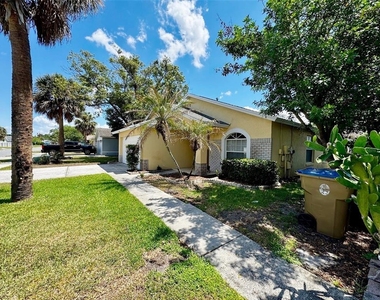 1509 Indian Oaks Trl - Photo Thumbnail 2
