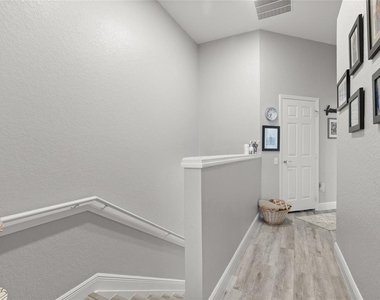 15048 Bellinkoff Lane - Photo Thumbnail 15
