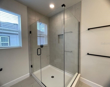 15236 Tribute Ovation Way - Photo Thumbnail 10