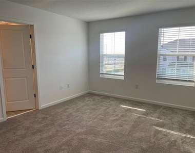 3107 Gardenia Reserve Street - Photo Thumbnail 17