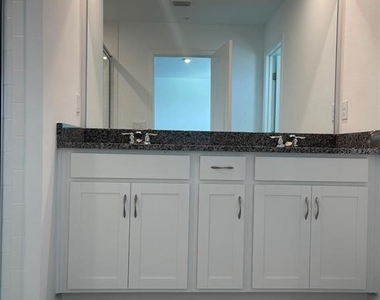 3107 Gardenia Reserve Street - Photo Thumbnail 18